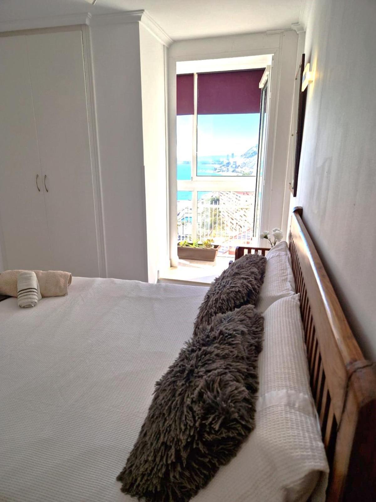 Vistas Al Mar. Gran Salon. Playa A 1 Minuto. Wifi Appartement Alicante Buitenkant foto
